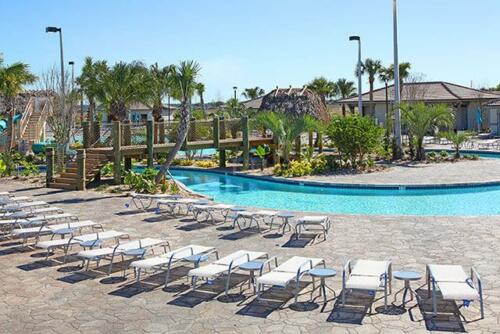 champions-gate-oasis-club-house-07a (1)