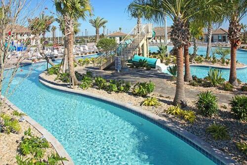 champions-gate-oasis-club-house-08a (1)